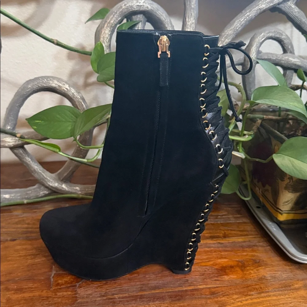 Yves Saint Laurent Corset Wedge Booties. - Picture 2 of 9